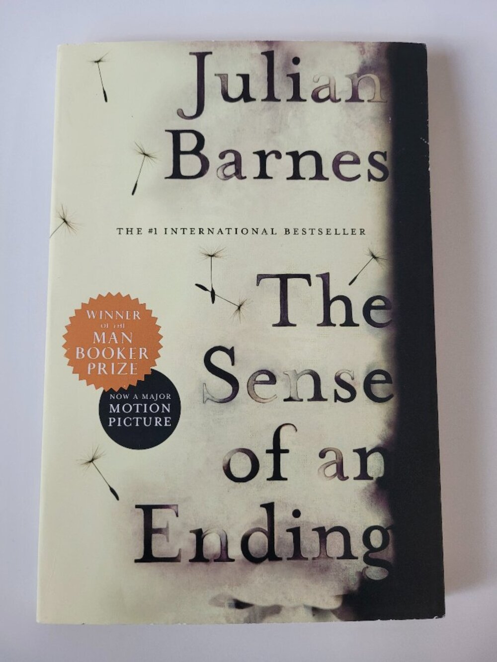 The Sense of an Ending by Julian Barnes Vintage Canada Trade Paperback
